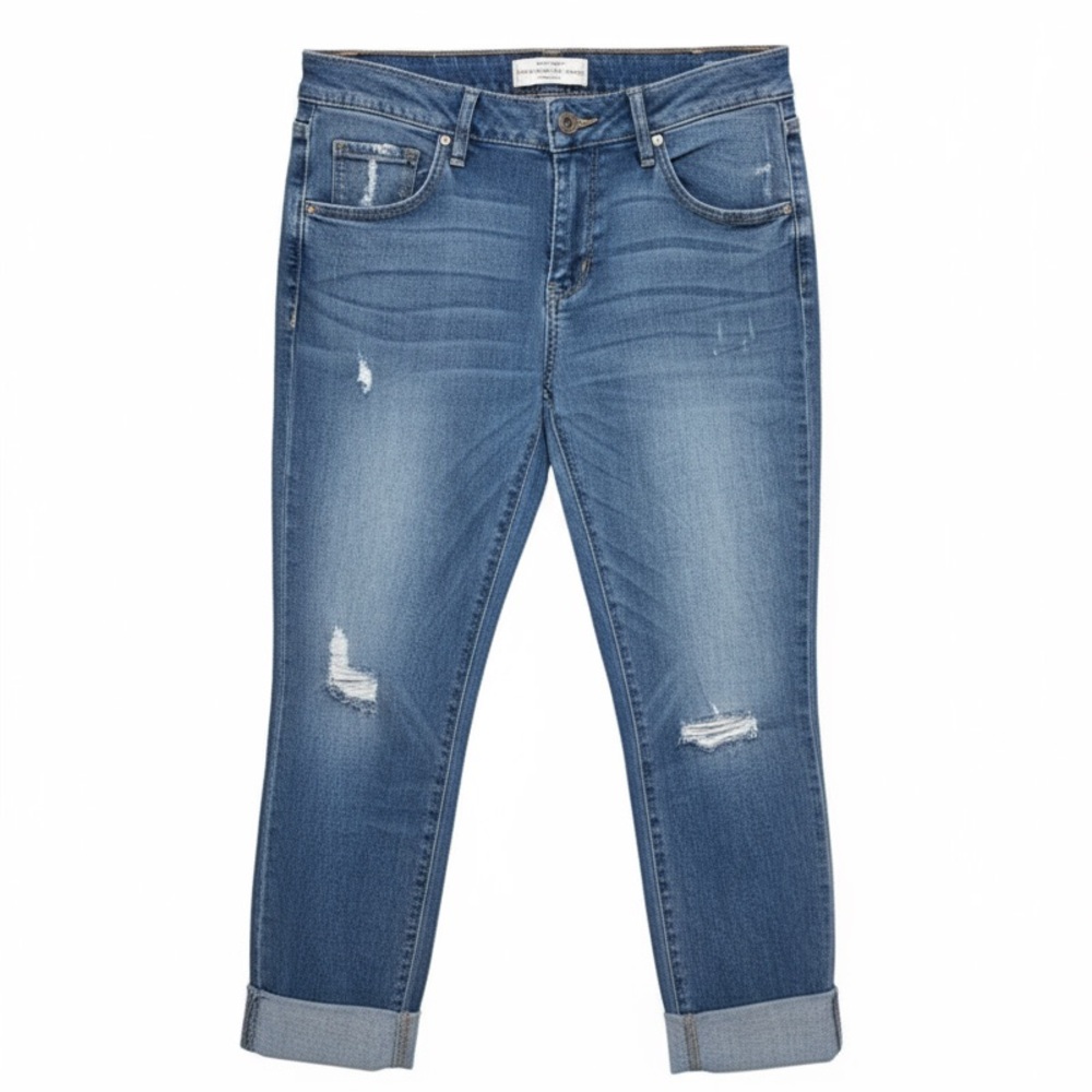 Straight leg distressed denim women’s size 30